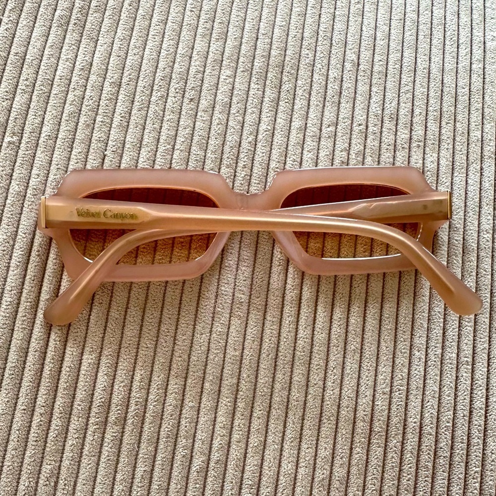 Velvet Canyon Revolution Sunglasses in Peach - Picture 10 of 10